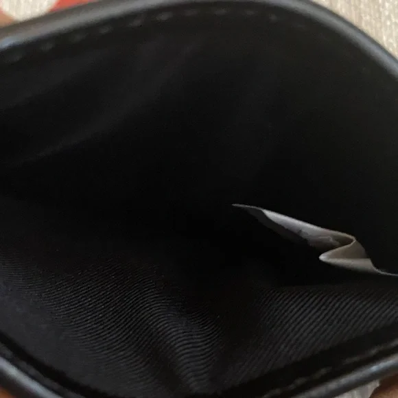 NWT Marc Jacobs Metallic Gold Card Holder - Picture 3 of 5